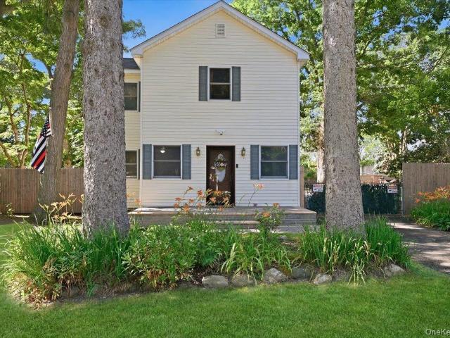 House for sale in Centereach, New York