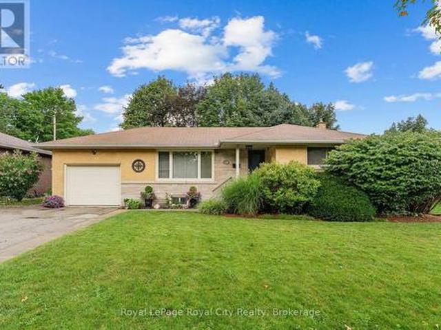 House for sale in Guelph, Ontario