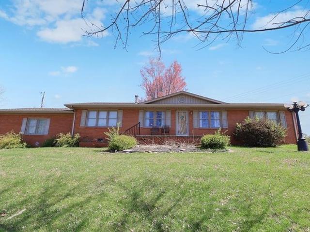 House for sale in Madisonville, Kentucky