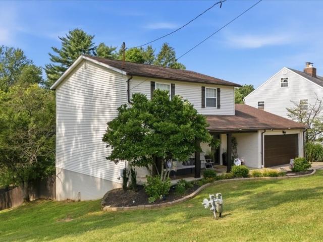 House for sale in Vienna, West Virginia