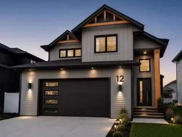 House for sale in Sylvan Lake, Alberta