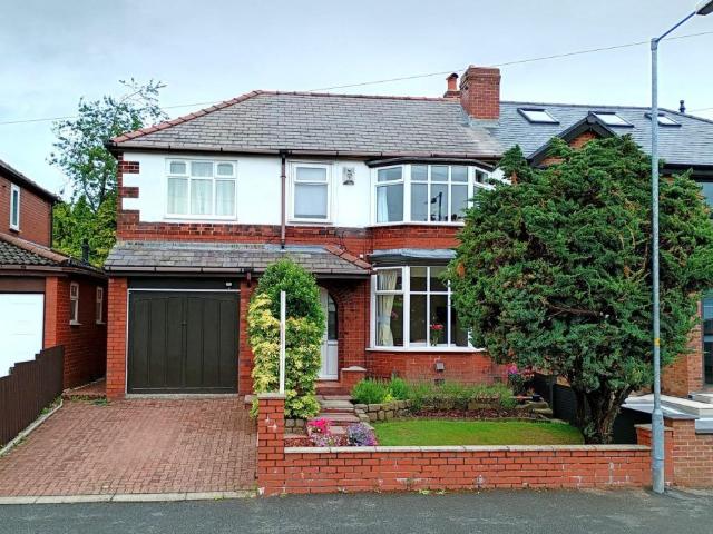 House for rent in Markland Hill, Lee Bank