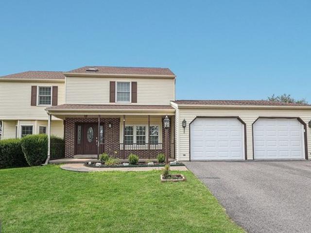 House for sale in Cumberland, Pennsylvania