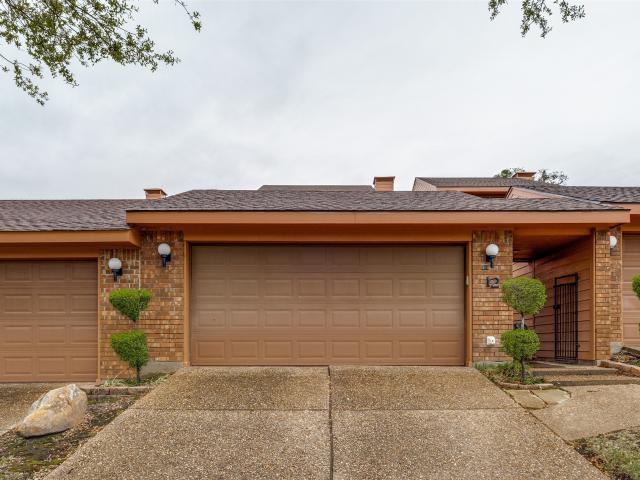 Townhouse for sale in Denison