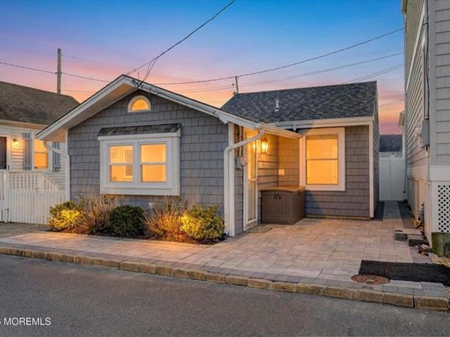 House for sale in Lavallette, New Jersey