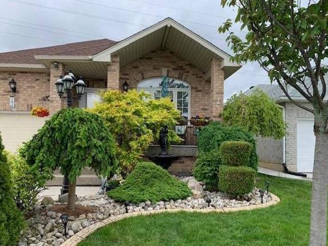 House for sale in Hamilton, Ontario