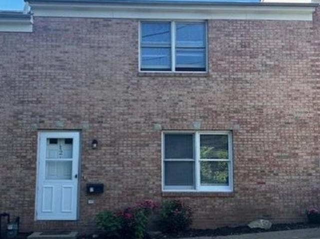 Townhouse for sale in Wheeling, West Virginia