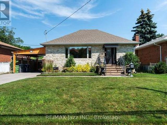 House for sale in Woburn, Ontario
