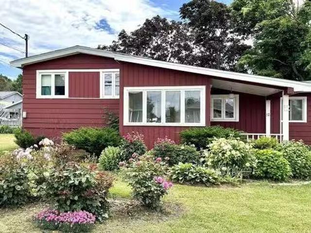 House for sale in Prince, Prince Edward Island