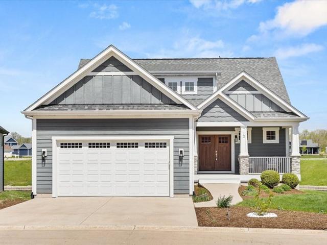 House for sale in Ottawa, Illinois