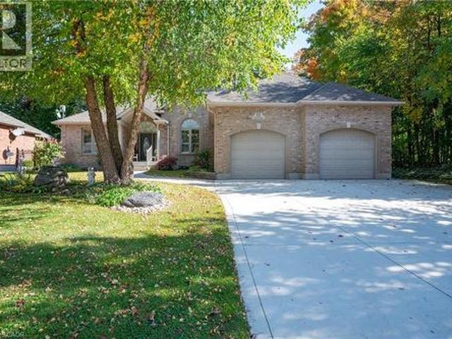 House for sale in Wellesley, Southwestern Ontario