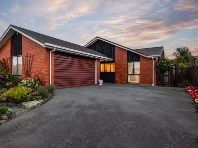 House for sale in Upper Riccarton, Canterbury