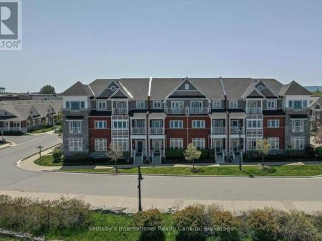 Townhouse for sale in Collingwood, Ontario