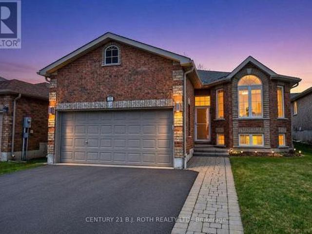 House for sale in Barrie, Ontario