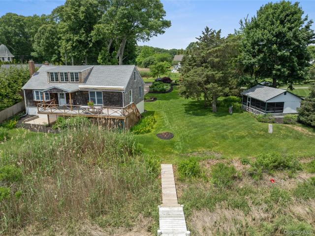 House for sale in Aquebogue, New York