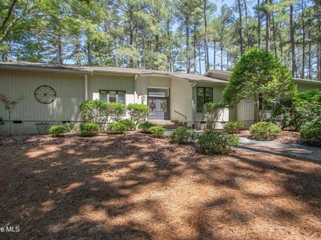 House for sale in Pinehurst, Moore County