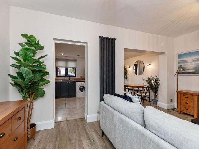 House for rent in Stranmillis, Northern Ireland