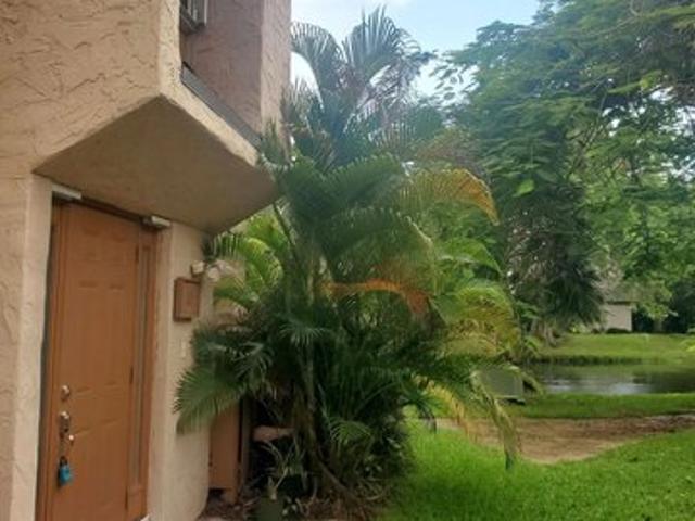 Condo for sale in Plantation, Florida