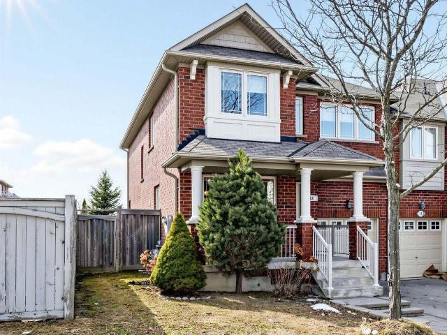 Townhouse for sale in Woburn, Ontario