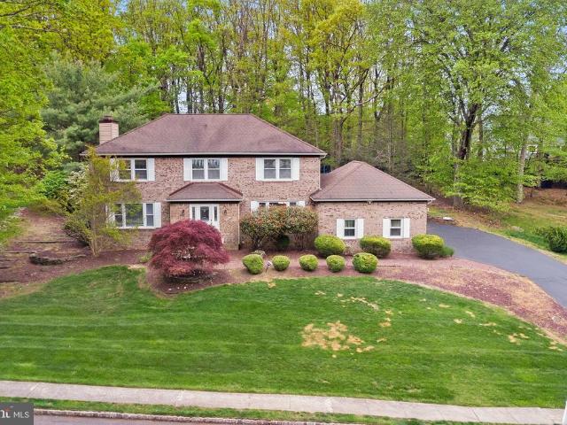 House for sale in Dayton, New Jersey