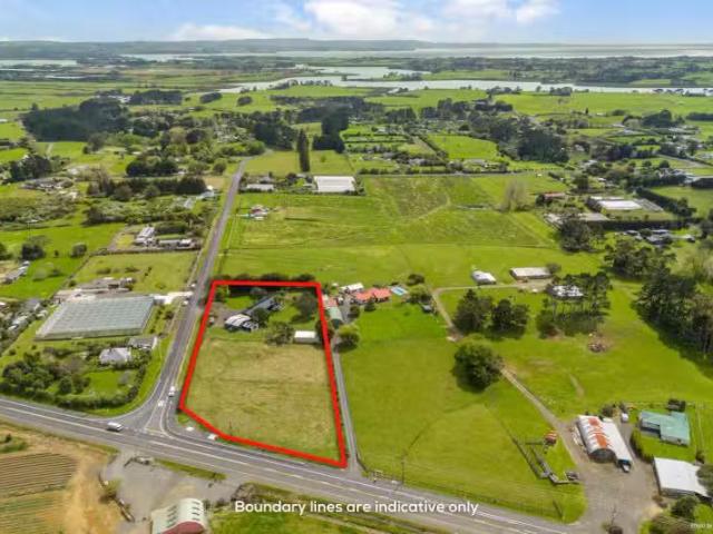 House for sale in Awhitu