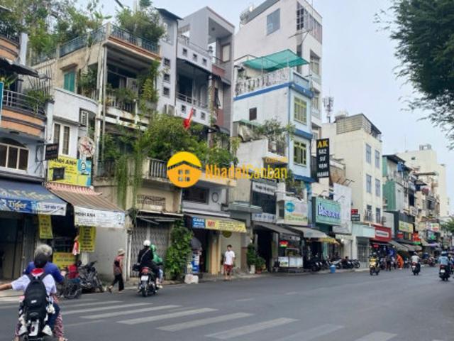 Nhà mặt phố bán
