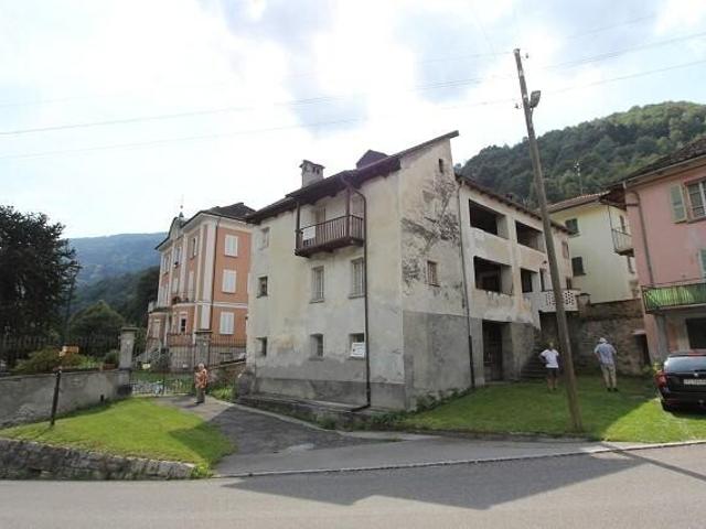 Haus kaufen in Acquarossa, Tessin