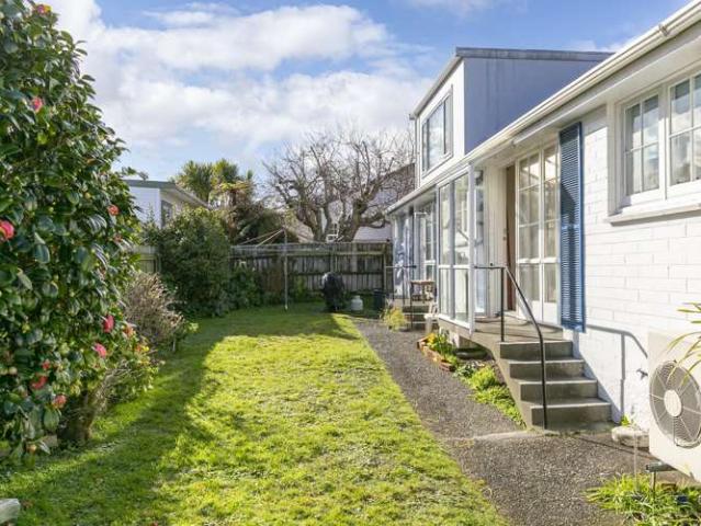 Apartment for sale in Matata, Wellington