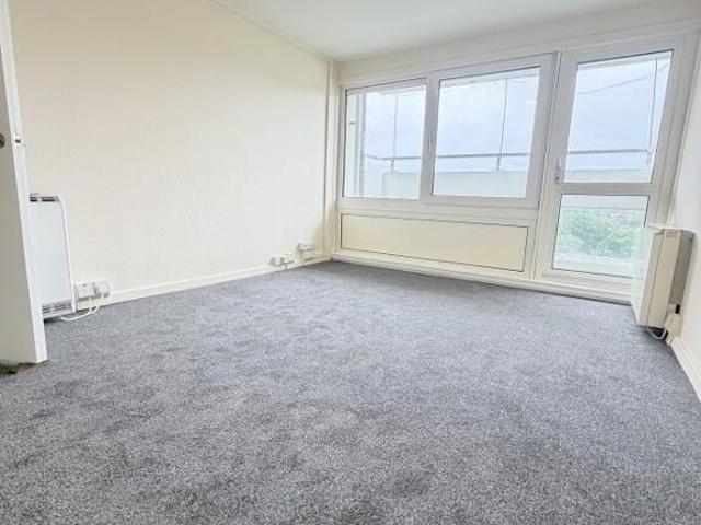 Apartment for rent in Rushpark, Newtownabbey