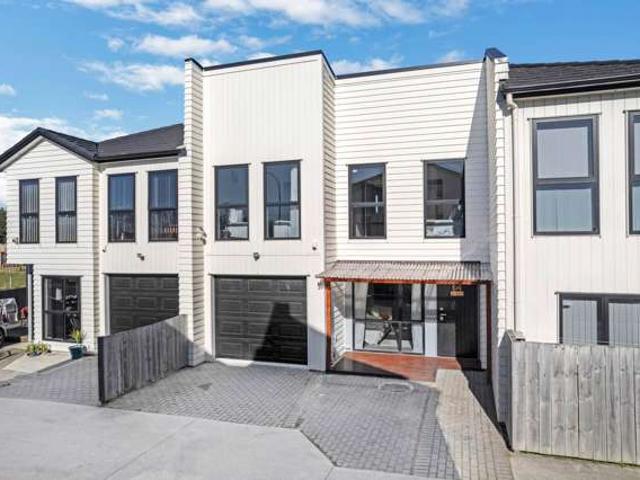 Townhouse for sale in Papakura, Oroua County