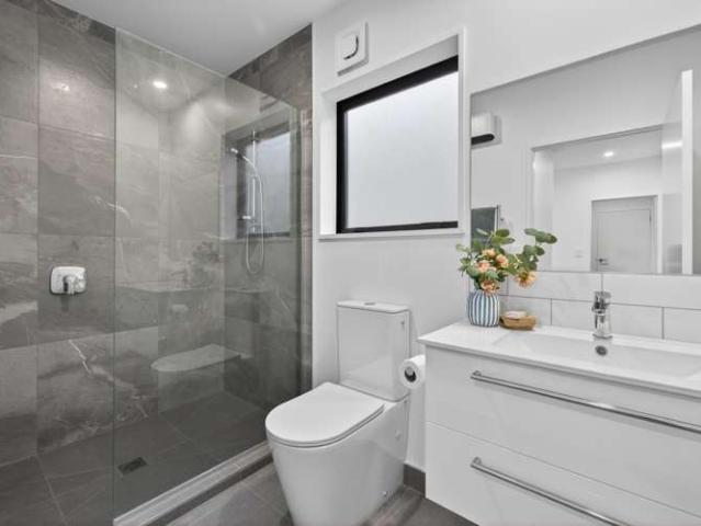 House for sale in Chaslands, Canterbury