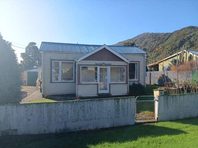 House for sale in Hector, West Coast