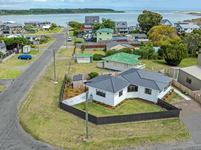 House for sale in Horowhenua District
