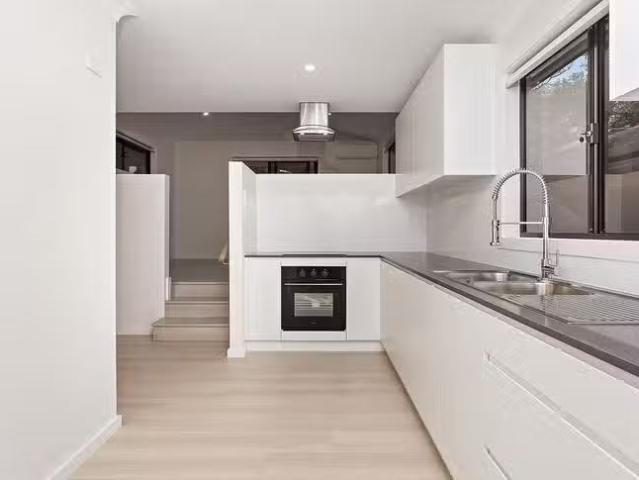House for rent in Newhaven, Victoria