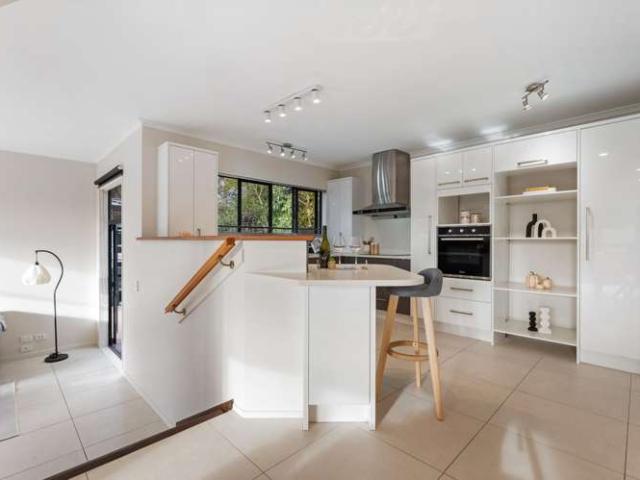 House for sale in Paremoremo, Oroua County