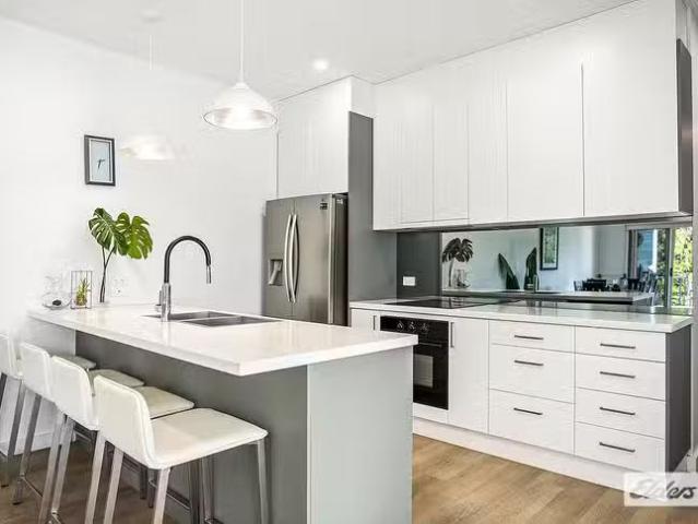 House for rent in Wollongong West, New South Wales