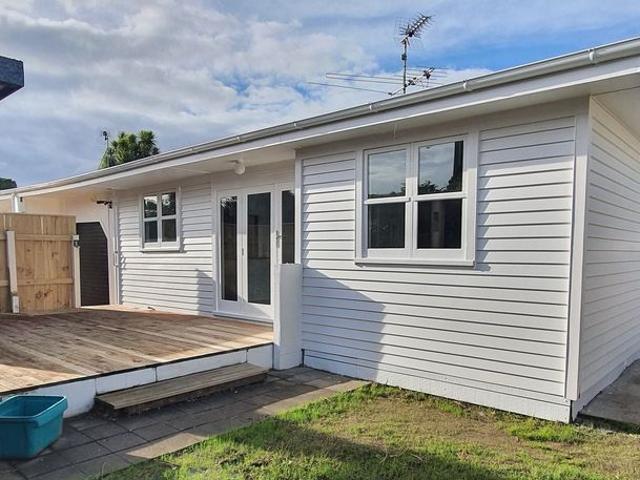 Apartment for rent in Days Bay, Wellington
