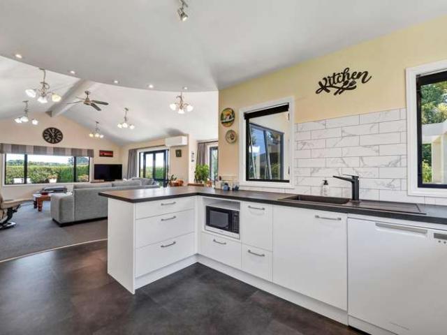 House for sale in Urenui, Taranaki