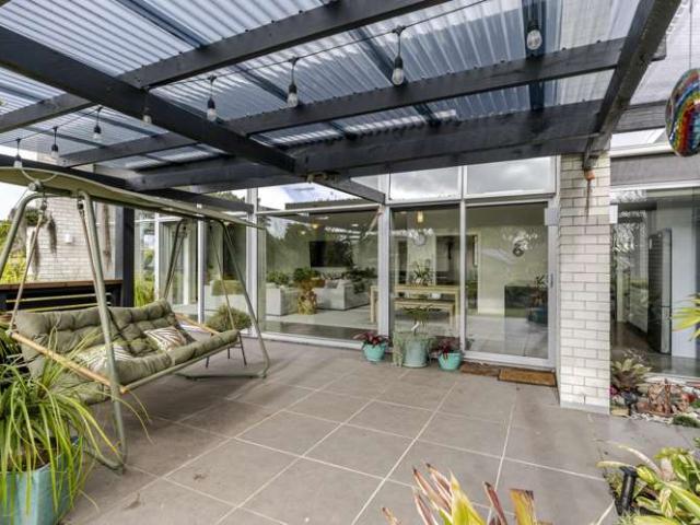 House for sale in Urenui, Taranaki