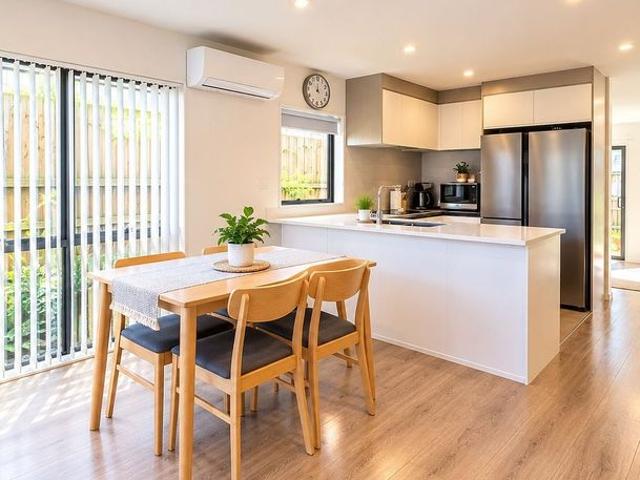 House for rent in Point England, Maungakiekie-Tāmaki