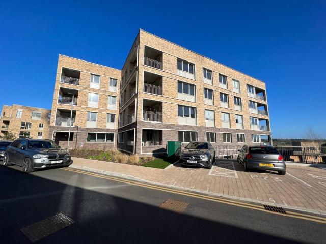 Apartment for rent in Mill Hill, Isle Of Man