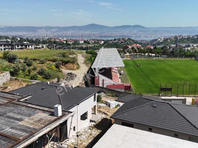Gölcük, Kocaeli içerisinde satılık Villa
