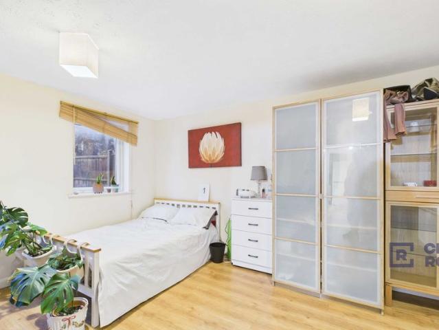 Room for rent in South Beckton, Greater London