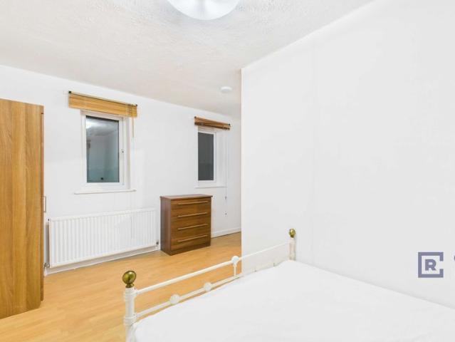 Room for rent in South Beckton, Greater London