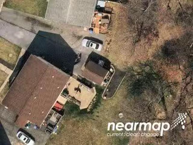 House for sale in Newark