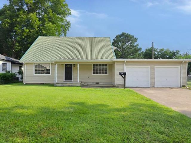 House for sale in Carter, Oklahoma