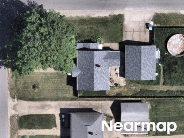 Property for sale in Meadowlawn, East Moline