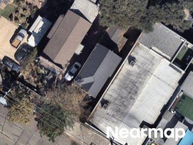 House for sale in Lower Bottoms, Oakland