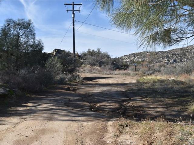 Land for sale in Lake Isabella, California