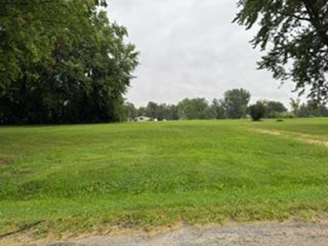 Land for sale in Oelwein, Iowa